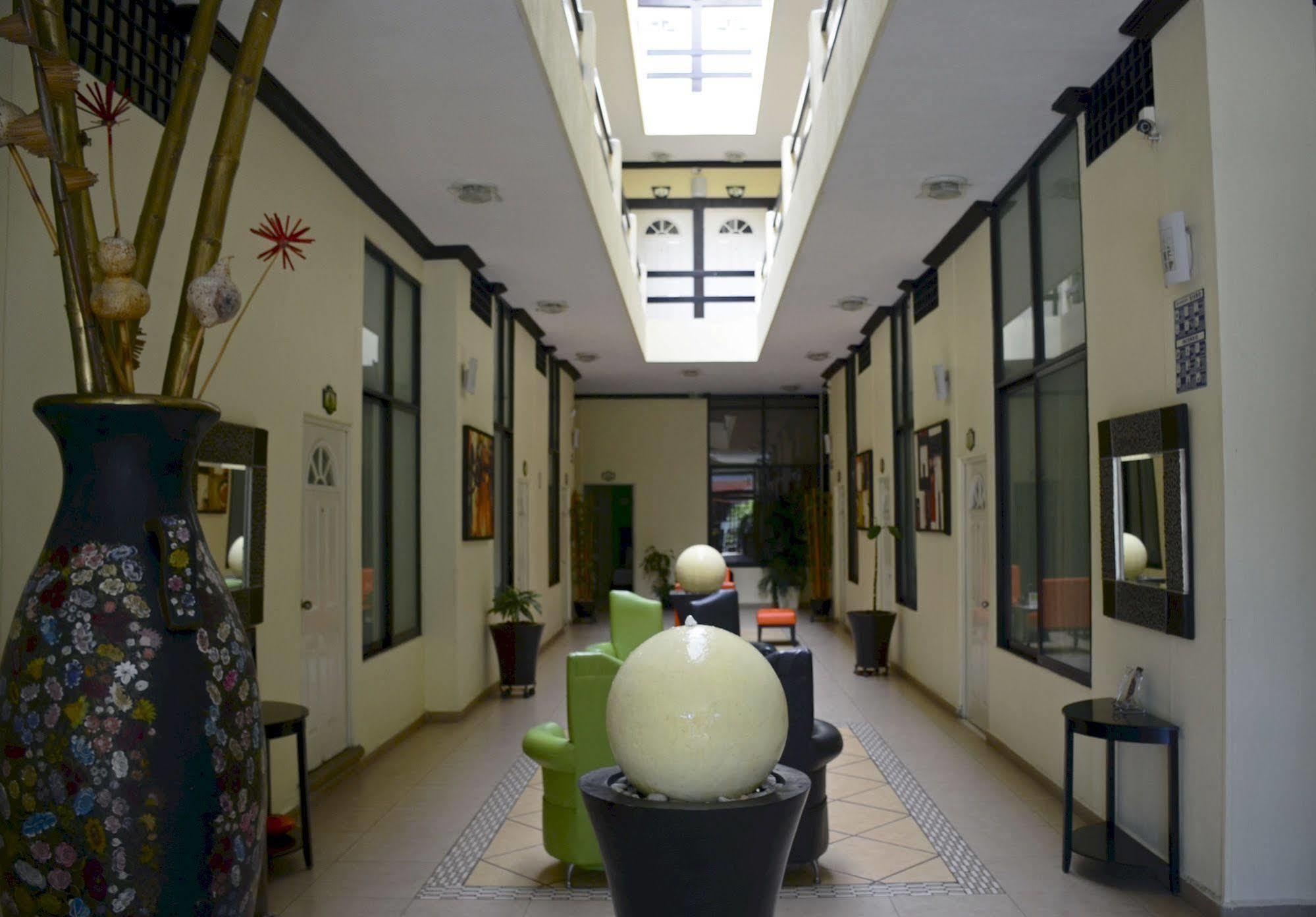 Hotel Esmeraldas Tuxtla Gutiérrez Exterior foto